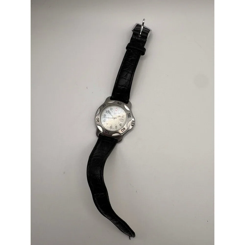 : Vintage Swiss Army Victorinox Watch White Dial Date 38mm Black Leather 330ft